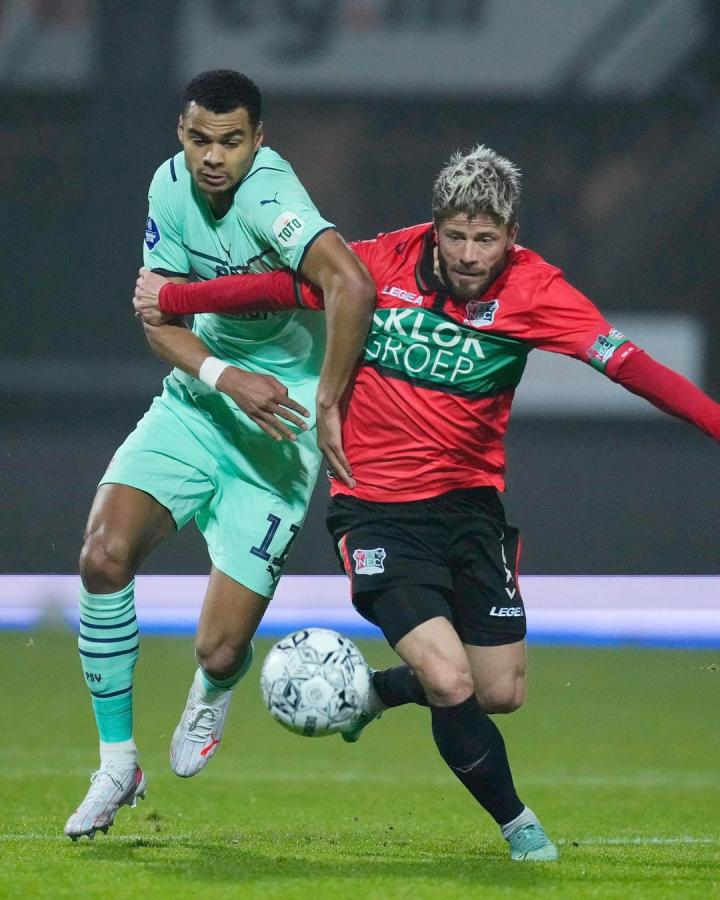 确保了他的 确保了他的