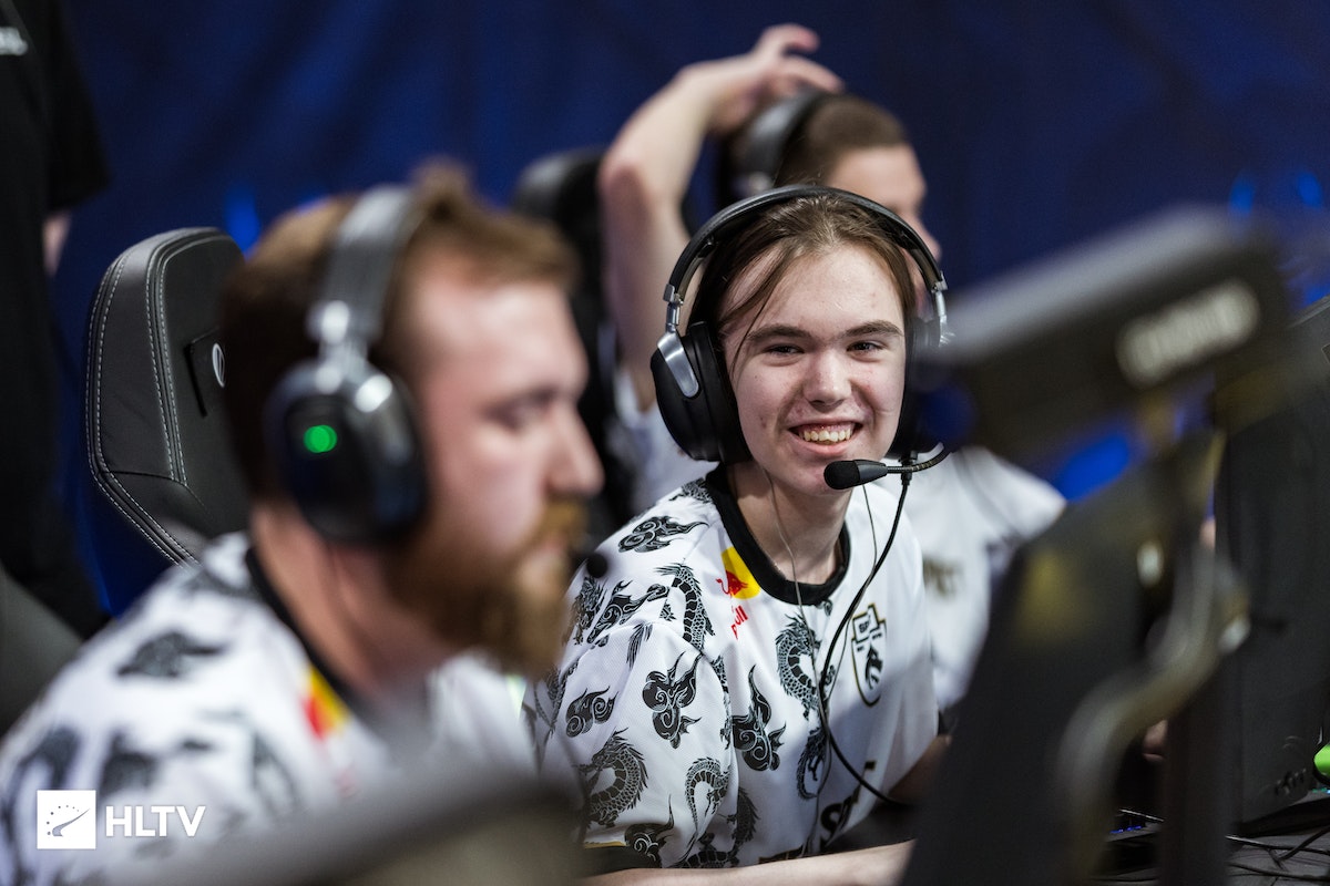 凭借在河床 凭借在河床