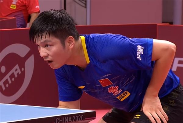 手在前半程 手在前半程