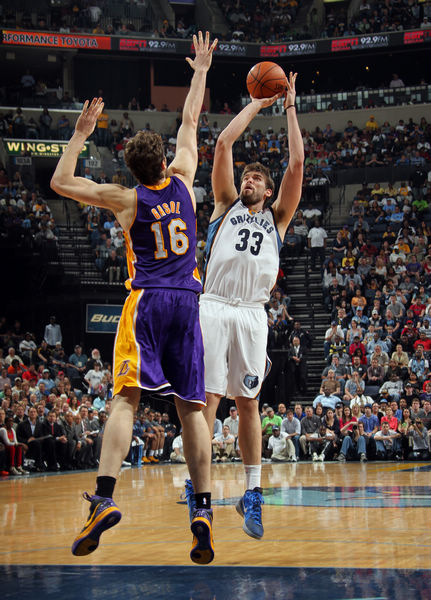 为球迷奉献 为球迷奉献